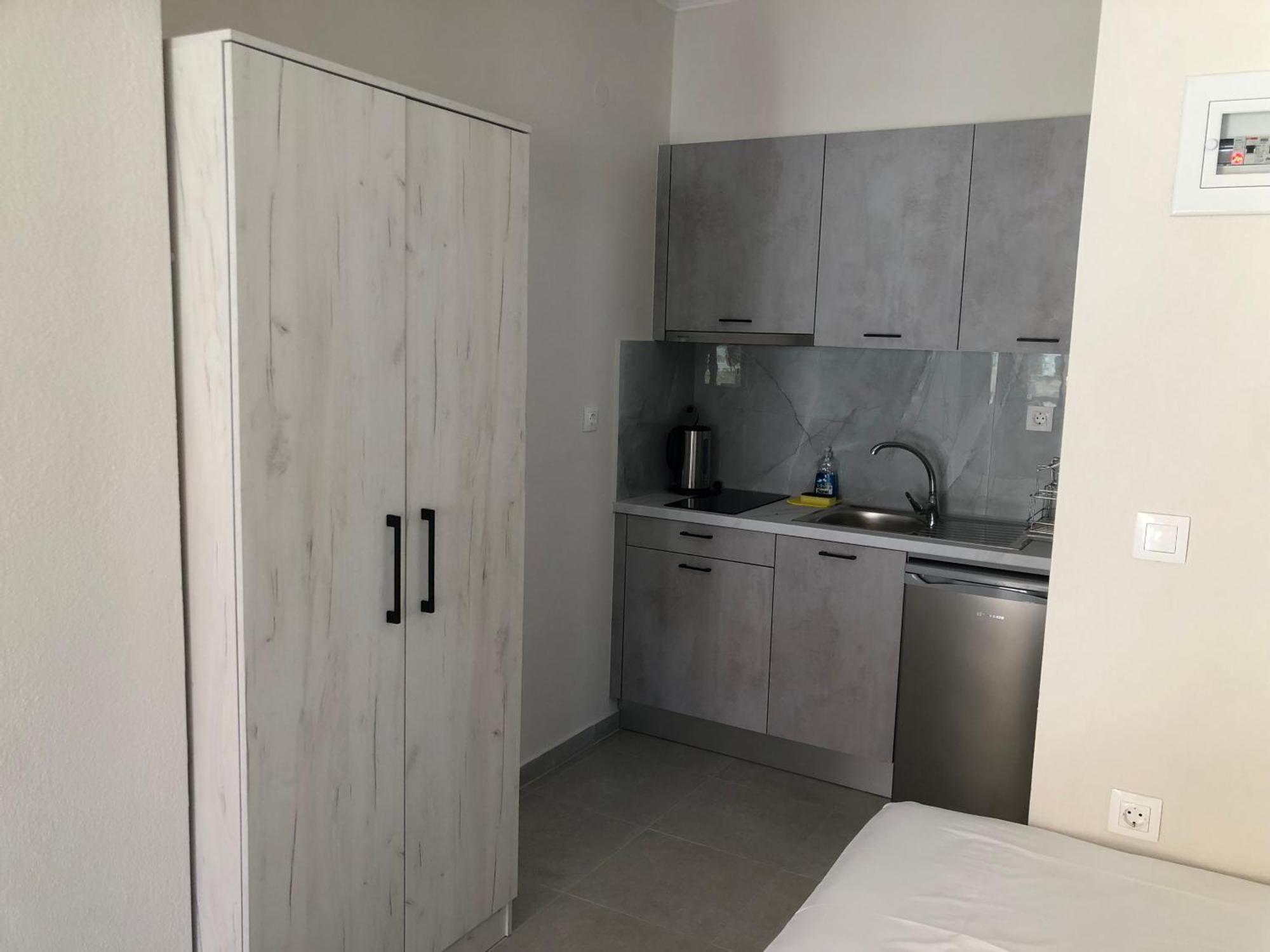 Daniela Apartments ネア・ローダ エクステリア 写真